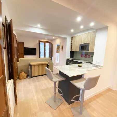 Apartamento recién reformado en el Puerto de Castro Castro Urdiales
